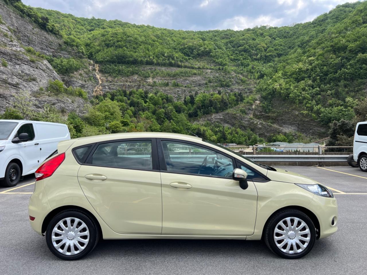 Ford Fiesta 1.4 5p Km 89000 GPL / BENZINA PERFETTA