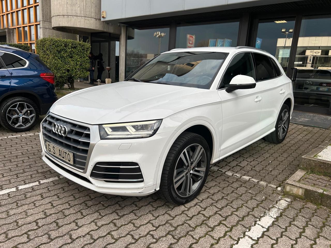 Audi Q5 40 2.0 tdi Sport S-Line quattro 190cv GRANDINATA