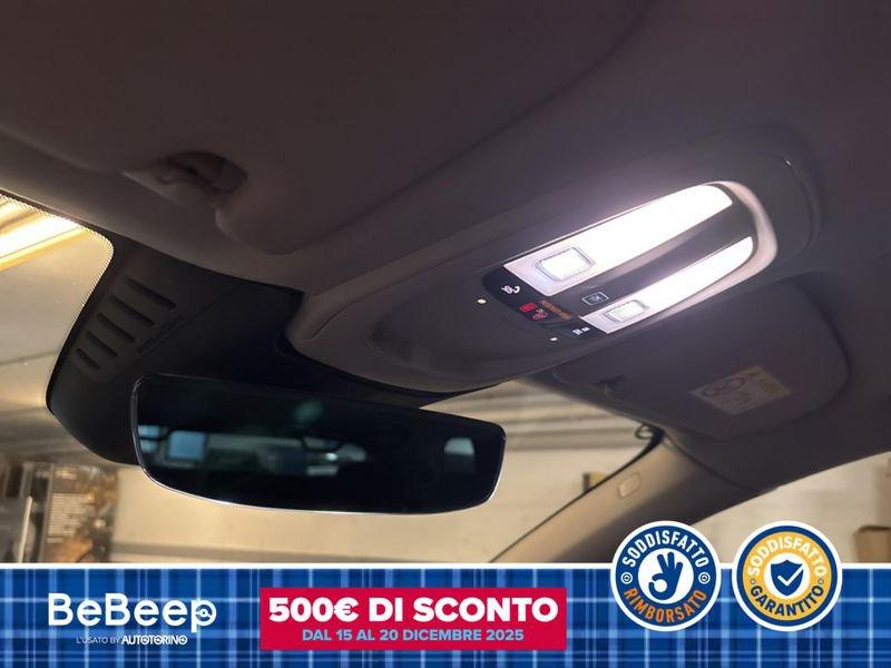 Volvo XC60 2.0 B4 MOMENTUM PRO AWD AUTO