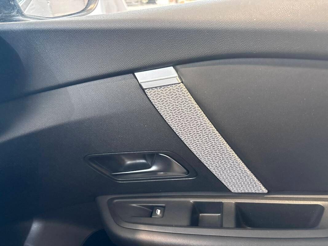 Citroen C4 BlueHDi 130 S&S EAT8 Plus