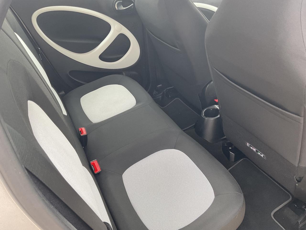 Smart ForFour 70 1.0 Passion