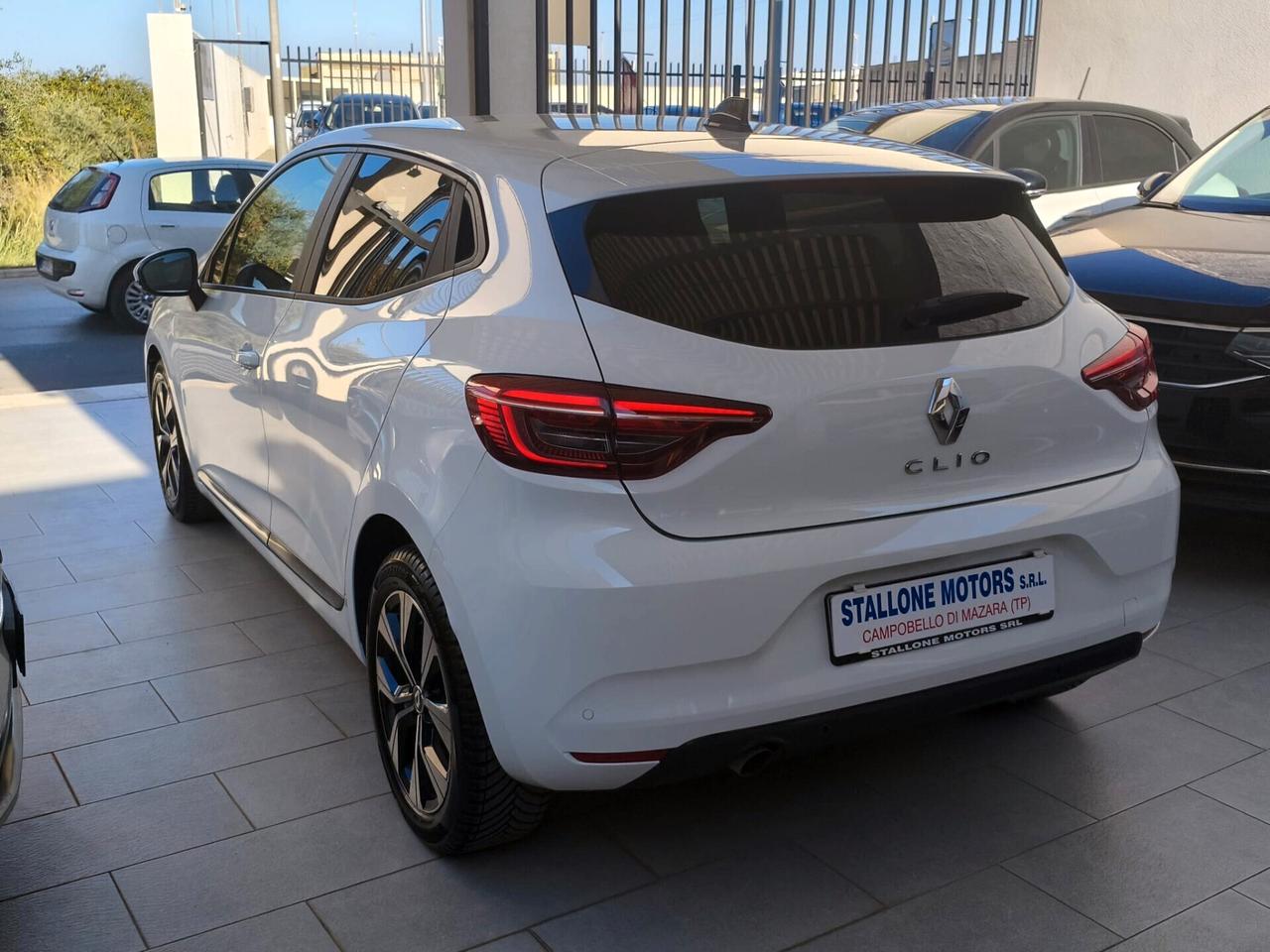 Renault Clio Blue 1.5 dCi 100 CV Evolution 2023
