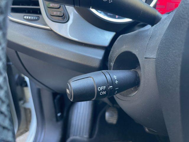 ALFA ROMEO Giulietta 2.0 JTDM 140CV SENSORI PARCHEGGIO CERCHI 17"