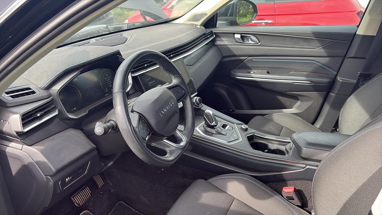 Lynk&co 01 HEV GUASTA