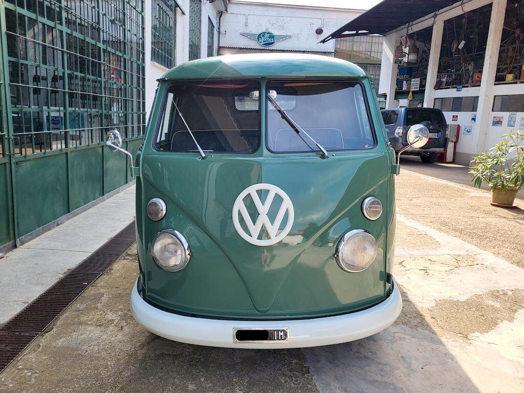 Volkswagen T1 Panel Split Window – 1964