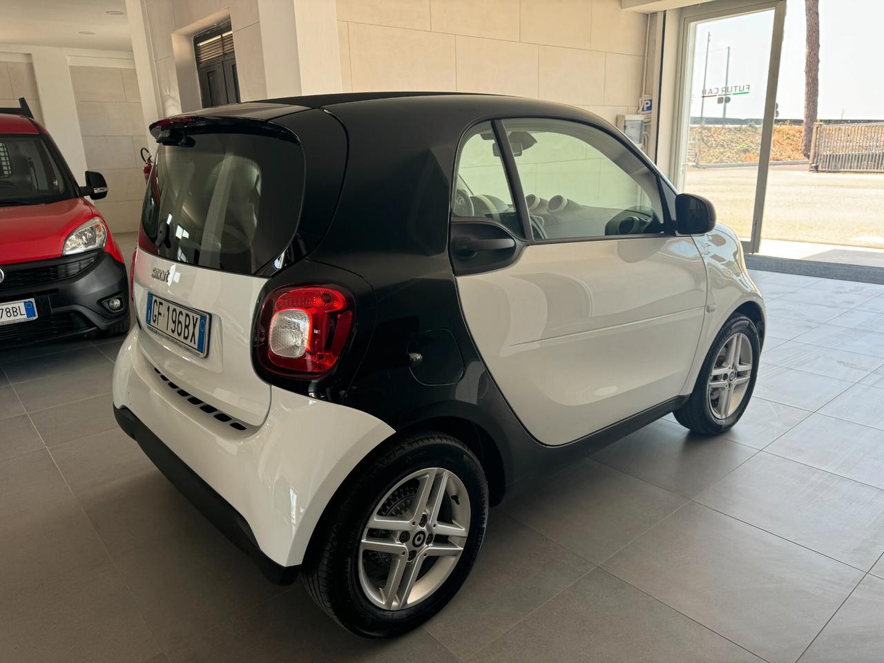 Smart ForTwo EQ Pure 2021