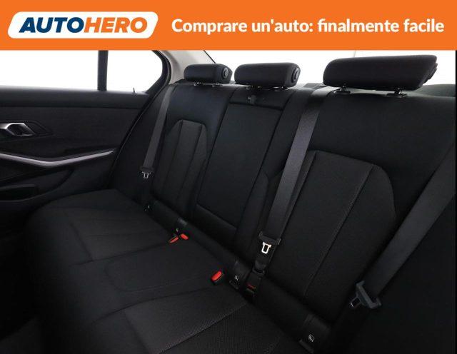 BMW 318 d 48V Business Advantage