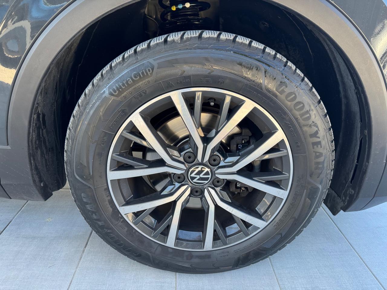 Volkswagen Tiguan 2.0 TDI 150 CV SCR DSG Elegance