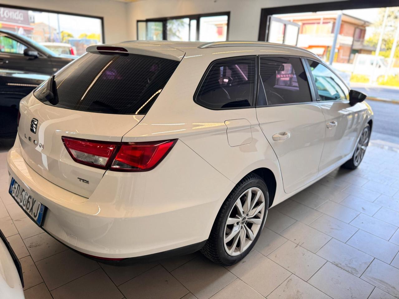 Seat Leon 1.6 TDI 110 CV 5p. Start/Stop Connect