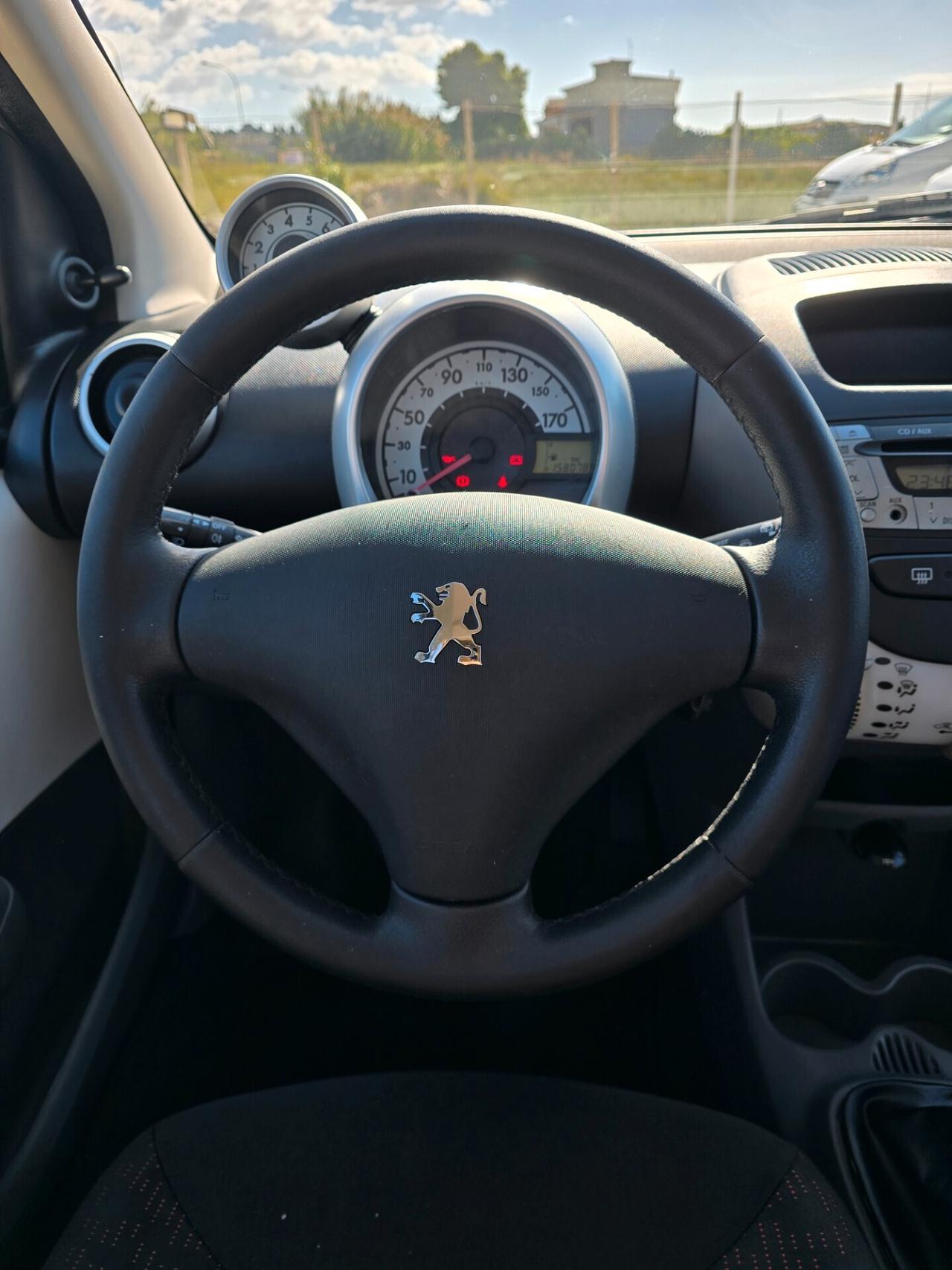 Peugeot 107 1.0 68CV 5p. Sweet Years