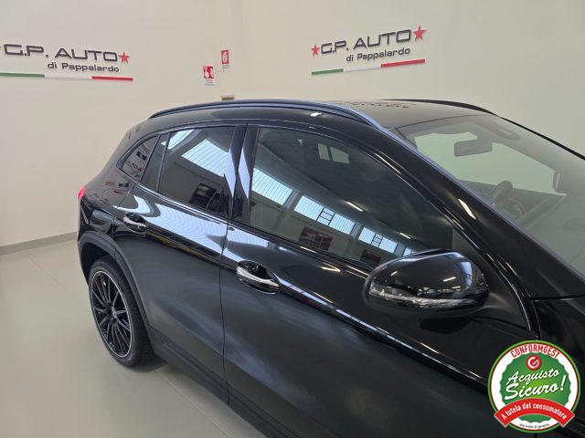 MERCEDES-BENZ GLA 200 d Automatic Premium