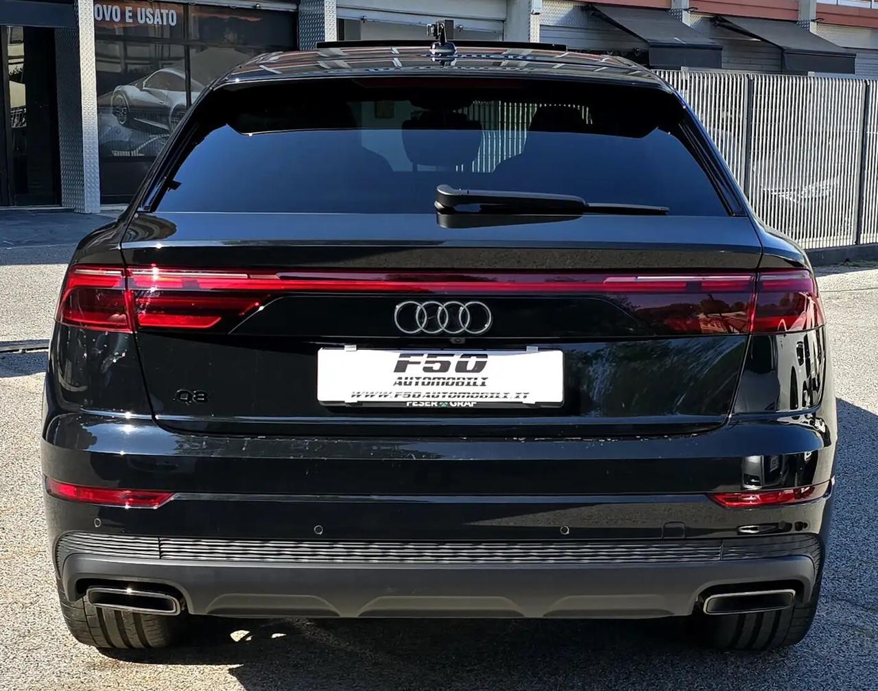 Audi Q8 3.0 tdi mhev S line edition Matrix B&O Tetto