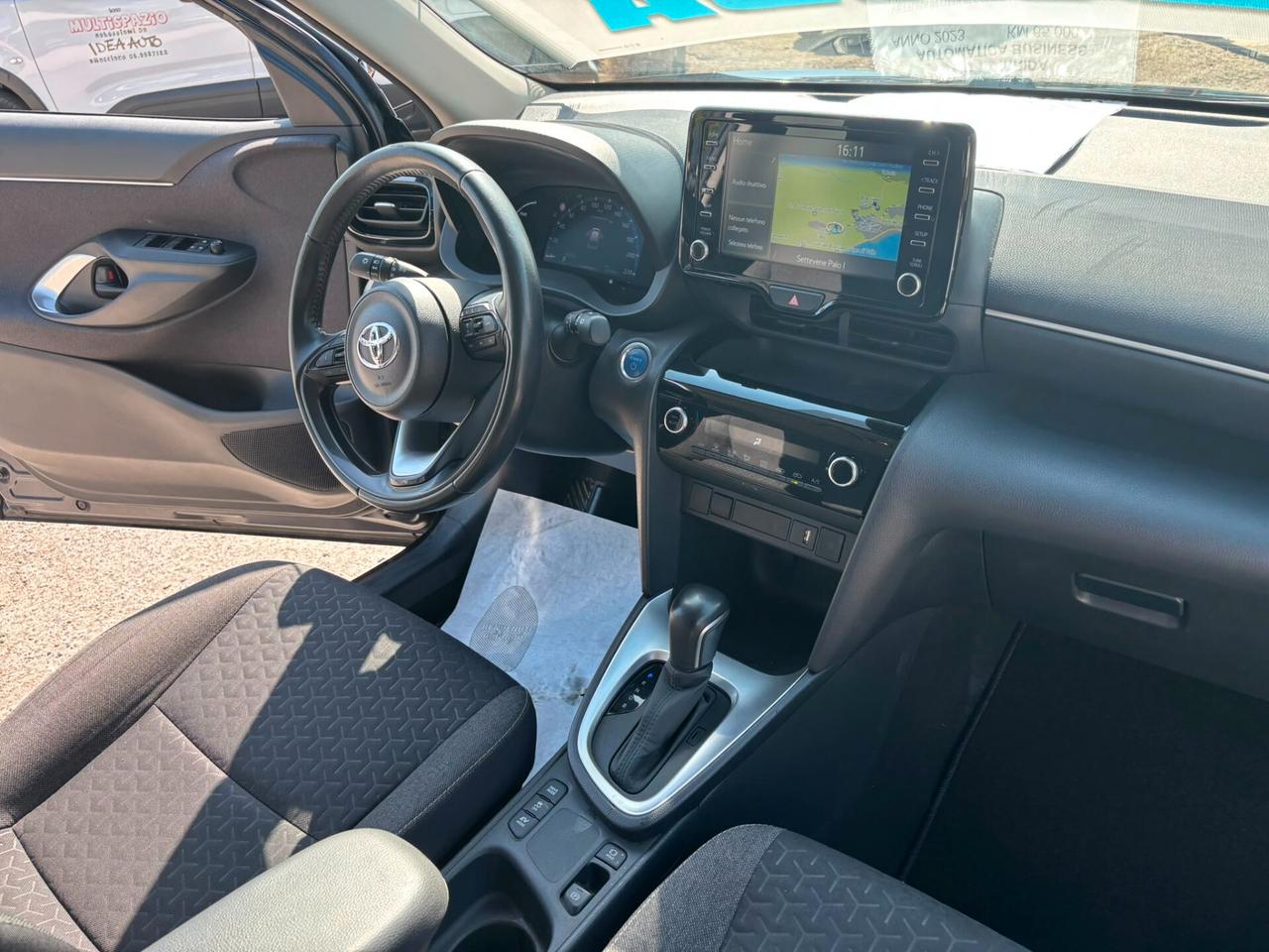 Toyota Yaris Cross 1.5 Hybrid 5p. E-CVT Business