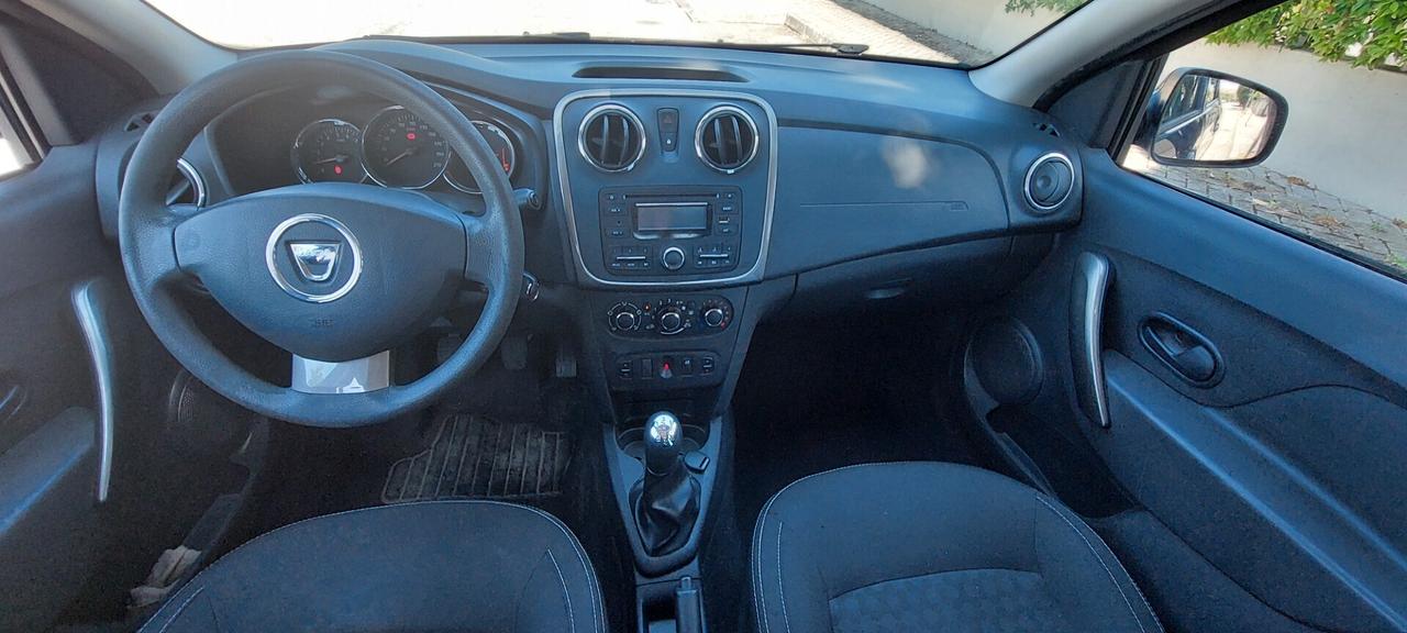 DACIA SANDERO 1,5 DIESEL X NEOPATENTATI 75 CV GOMME NUOVE IMPECCABILE
