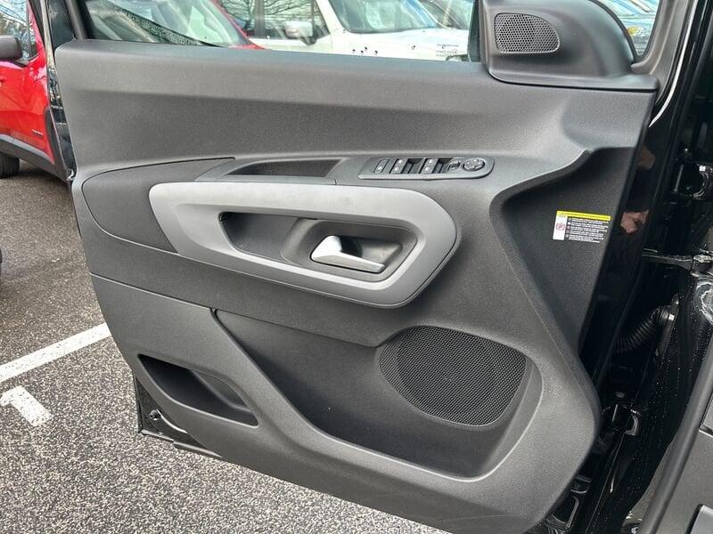 FIAT Doblò Doblo III van 1.5 bluehdi 100cv CH1