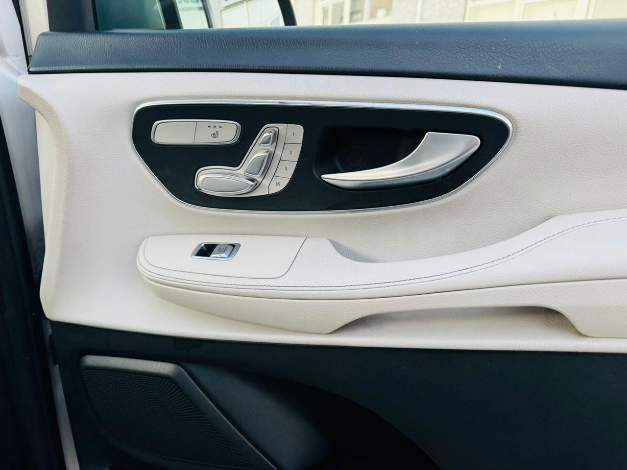 Mercedes-benz V 250 4 matic *motore sostituito 150.000km 7 posti € 19.500+ IVA