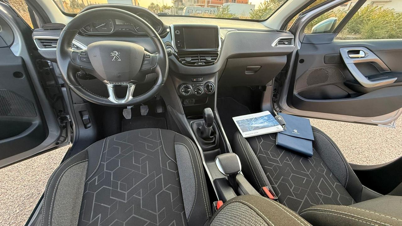 Peugeot 2008 BlueHDi 100 1.5 TDI Active