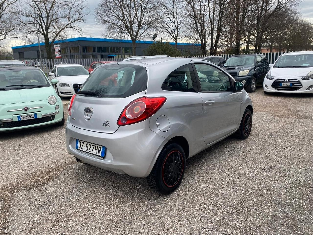 Ford Ka Ka+ 1.3 TDCi 75CV cDPF