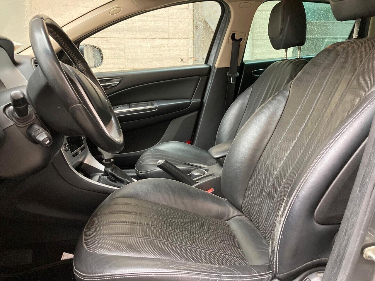 Lancia Delta 1.6 MJT -X NEOPATENTATI- 2013