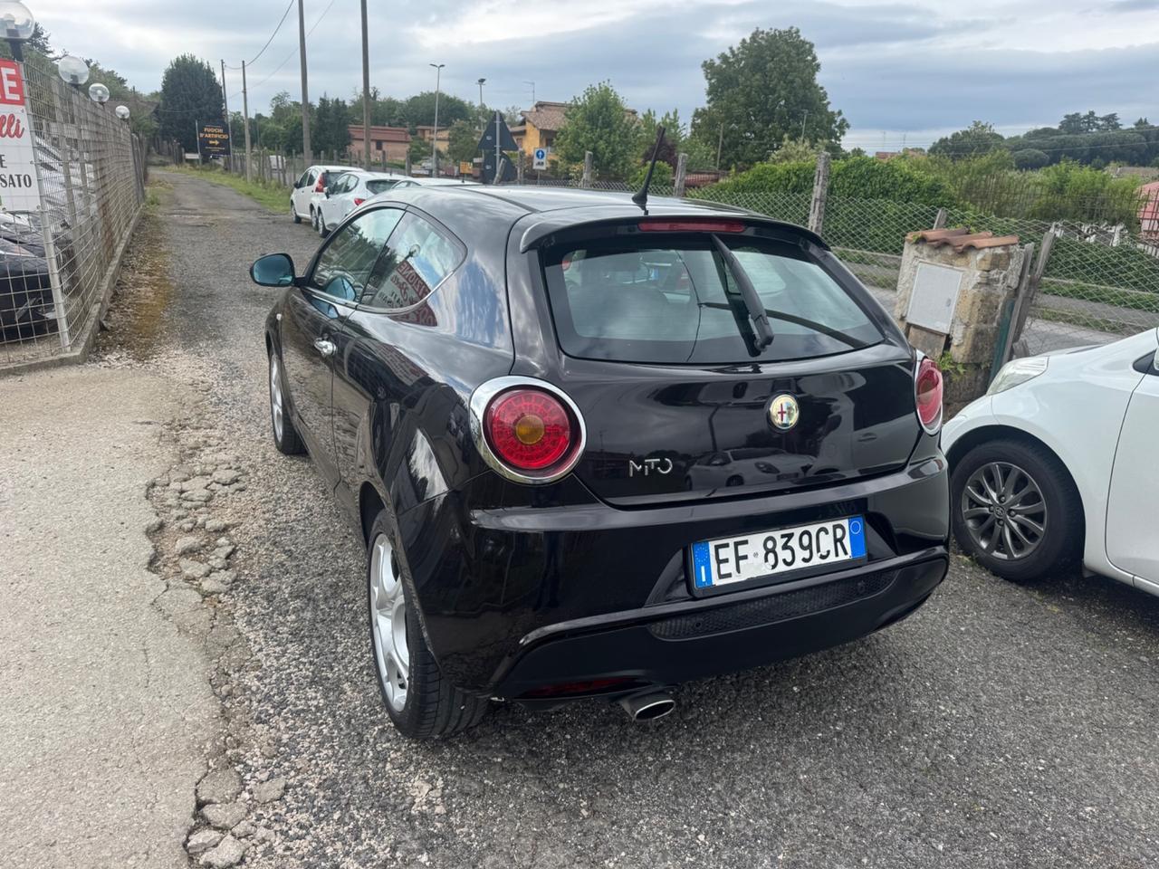 Alfa Romeo MiTo 1.6 JTDm-2 S&S Distinctive Sport Pack