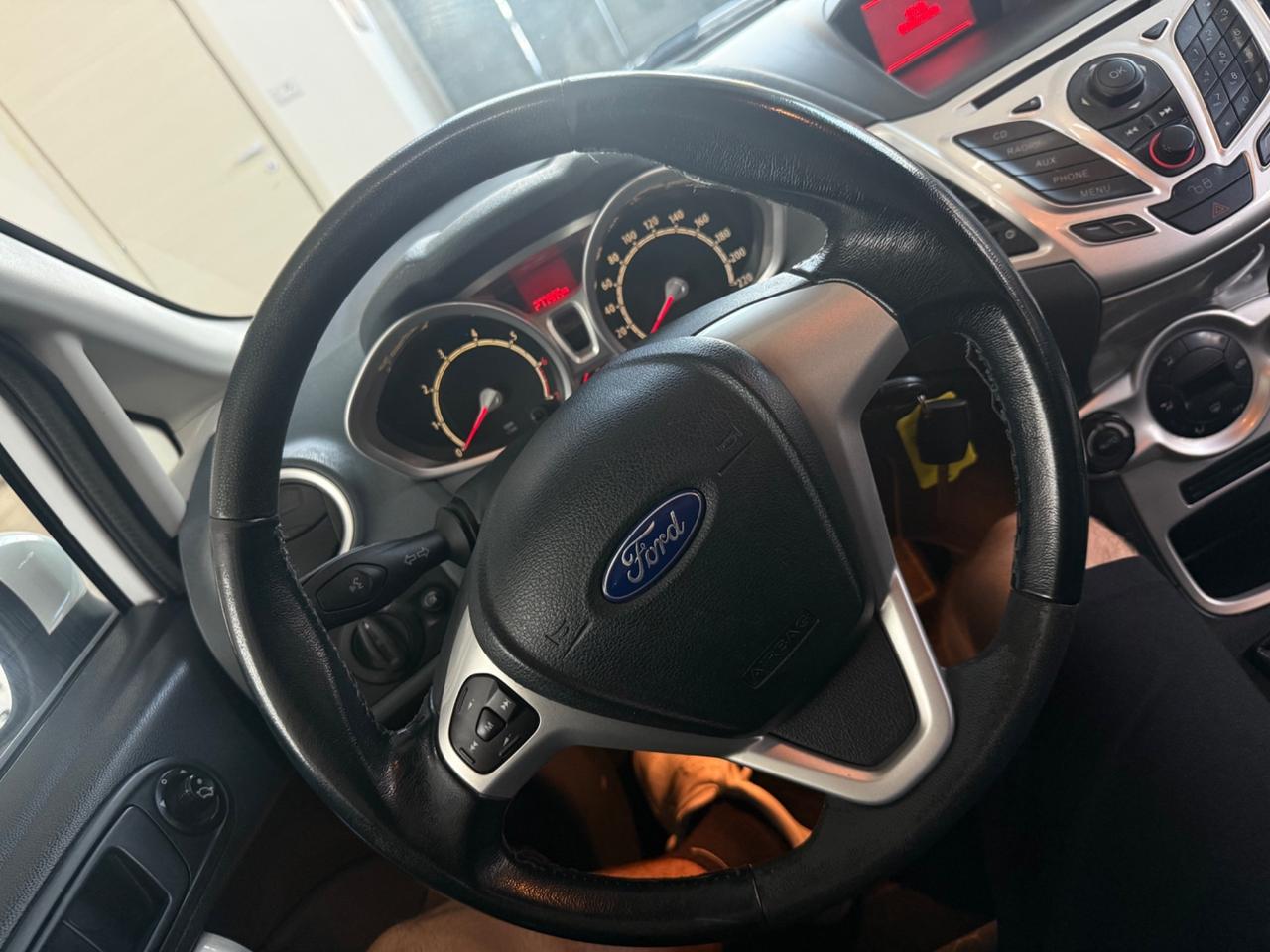 Ford Fiesta 1.2 82 CV 5 porte Titanium