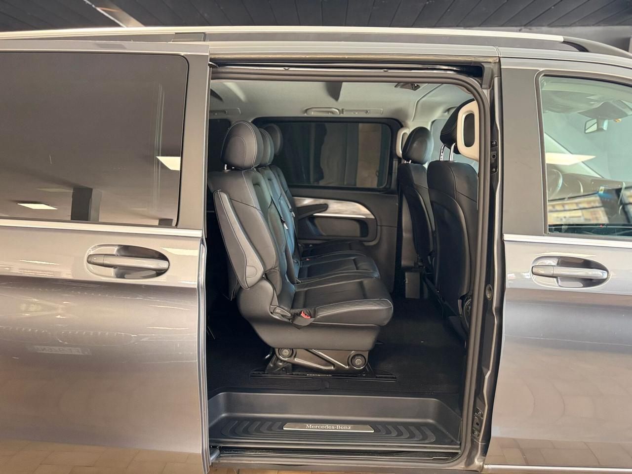 Mercedes-benz V 300 d Automatic 4Matic Premium Long