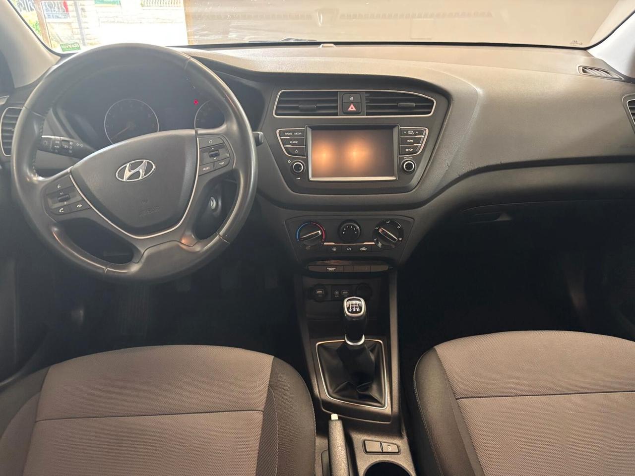 HYUNDAI I20 ANNO 2019 BZ GPL ADATTA NEOPATENTATI KM 66 MILA
