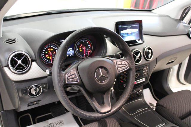 MERCEDES-BENZ B 180 d AUT.-NAVI-CAMERA-ECC... "OK NEOPATENTATI"