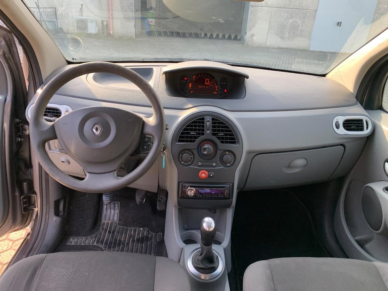 Renault Modus Grand 1.2 16V TCE Live