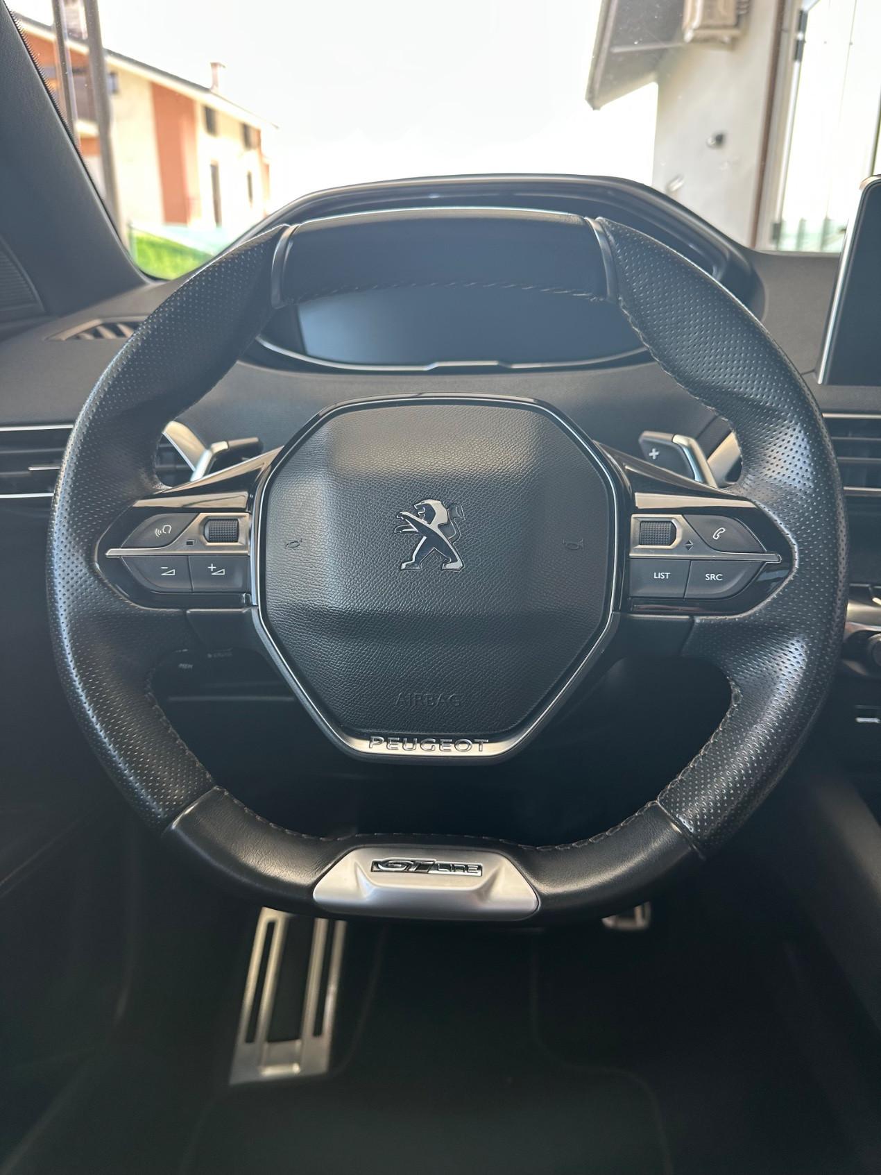 Peugeot 3008 3008 1.6 bluehdi GT Line s&s 120cv eat6