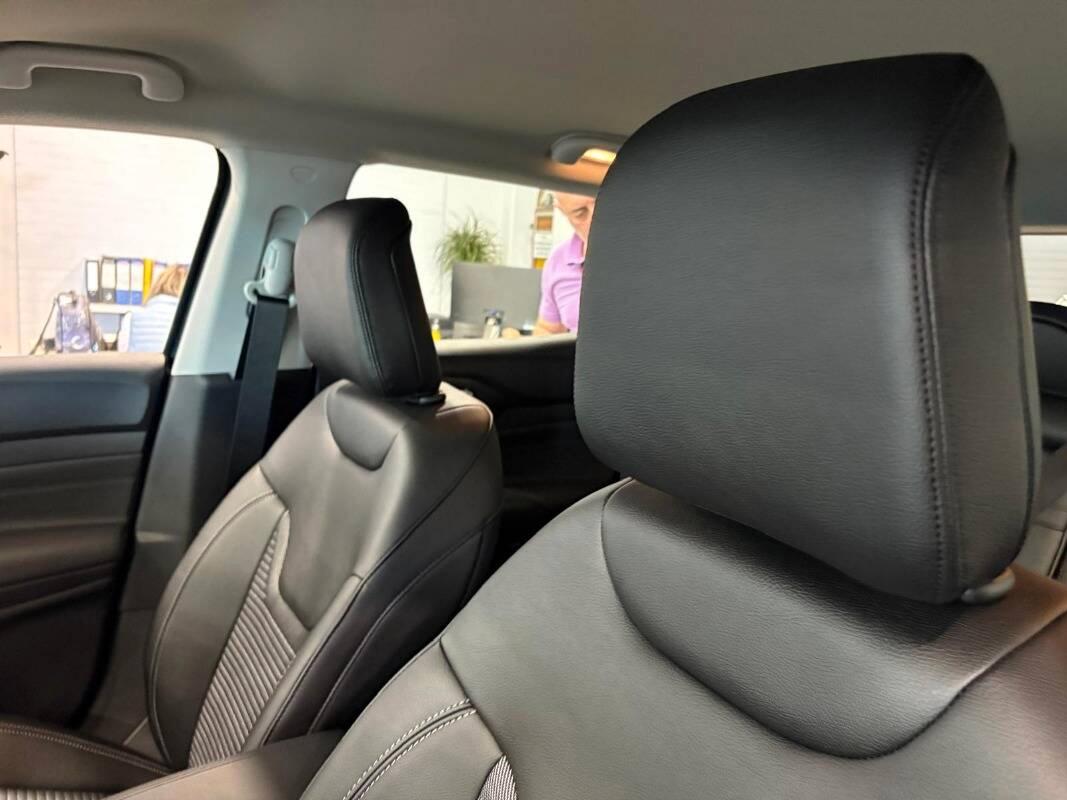 Jeep Compass 1.5 t. t4 mhev Altitude 2wd 130cv dct