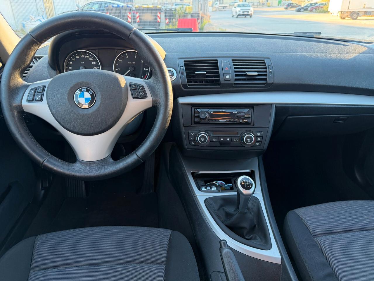 Bmw 116 116i cat 5 porte OK NEOPATENTATI