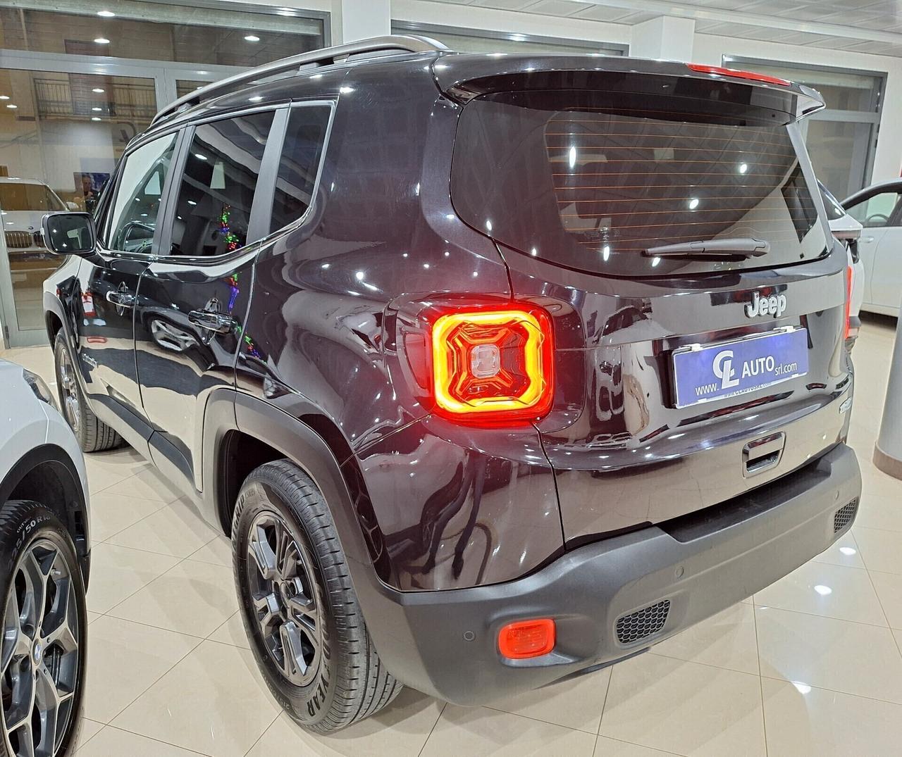 Jeep Renegade 1.6 Mjt TOTAL BLACK MET 22.928 Km