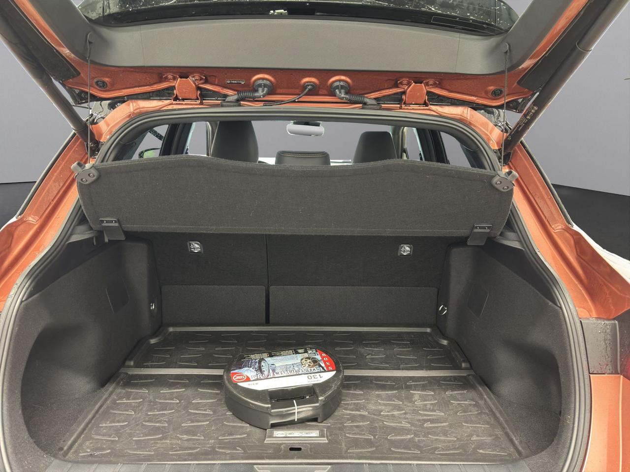 Lexus LBX 1.5 hybrid Cool 4wd