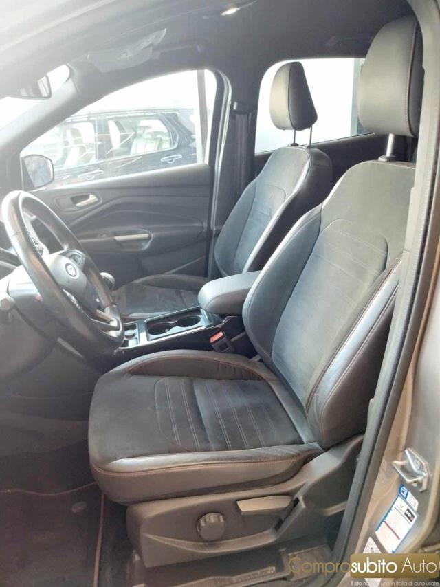FORD Kuga 1.5 TDCI 120 CV S&S 2WD Powershift ST-Line
