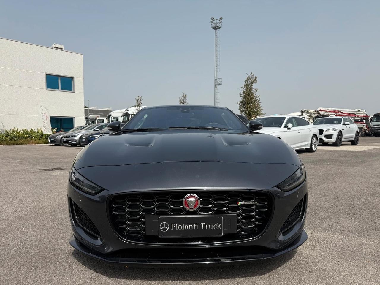 Jaguar F-Type 2.0 aut. Coupé R-Dynamic Black