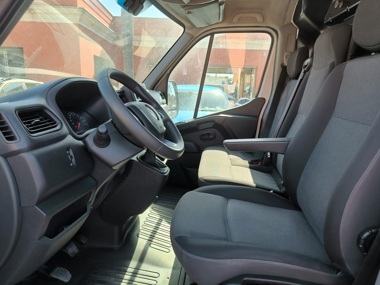 Renault Master T35 2.3 dCi 135 PC-TN Furgone Ice