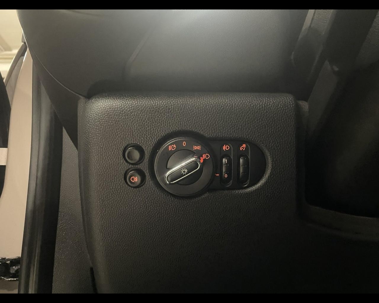 MINI Mini 5 porte (F55) - Mini 1.5 One Classic 5 porte