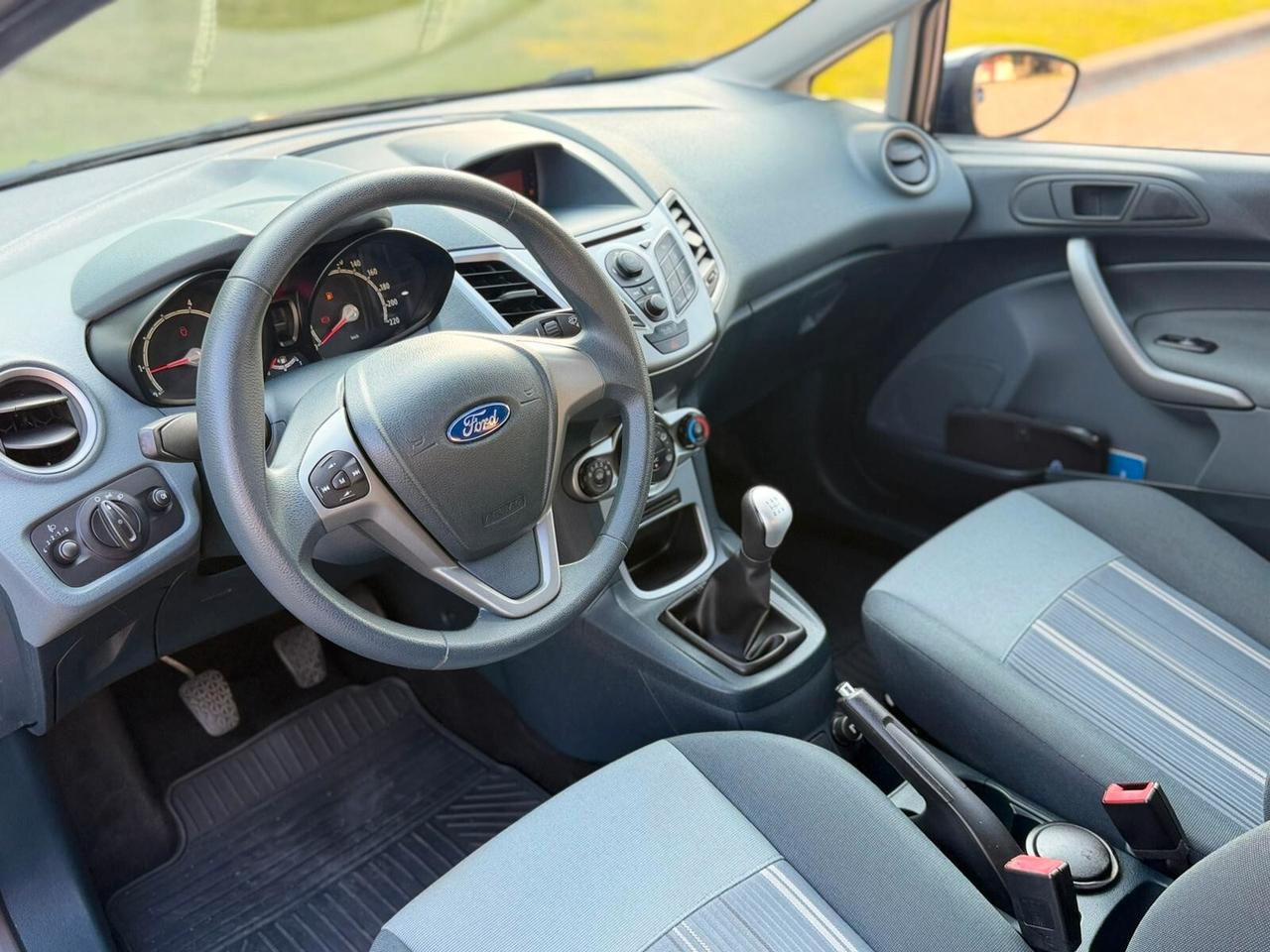 Ford Fiesta 1.2 82CV 3 porte Titanium
