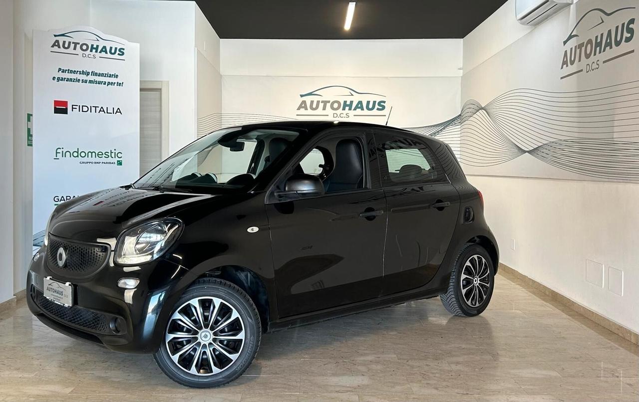 Smart ForFour 1.0 Prime tot black