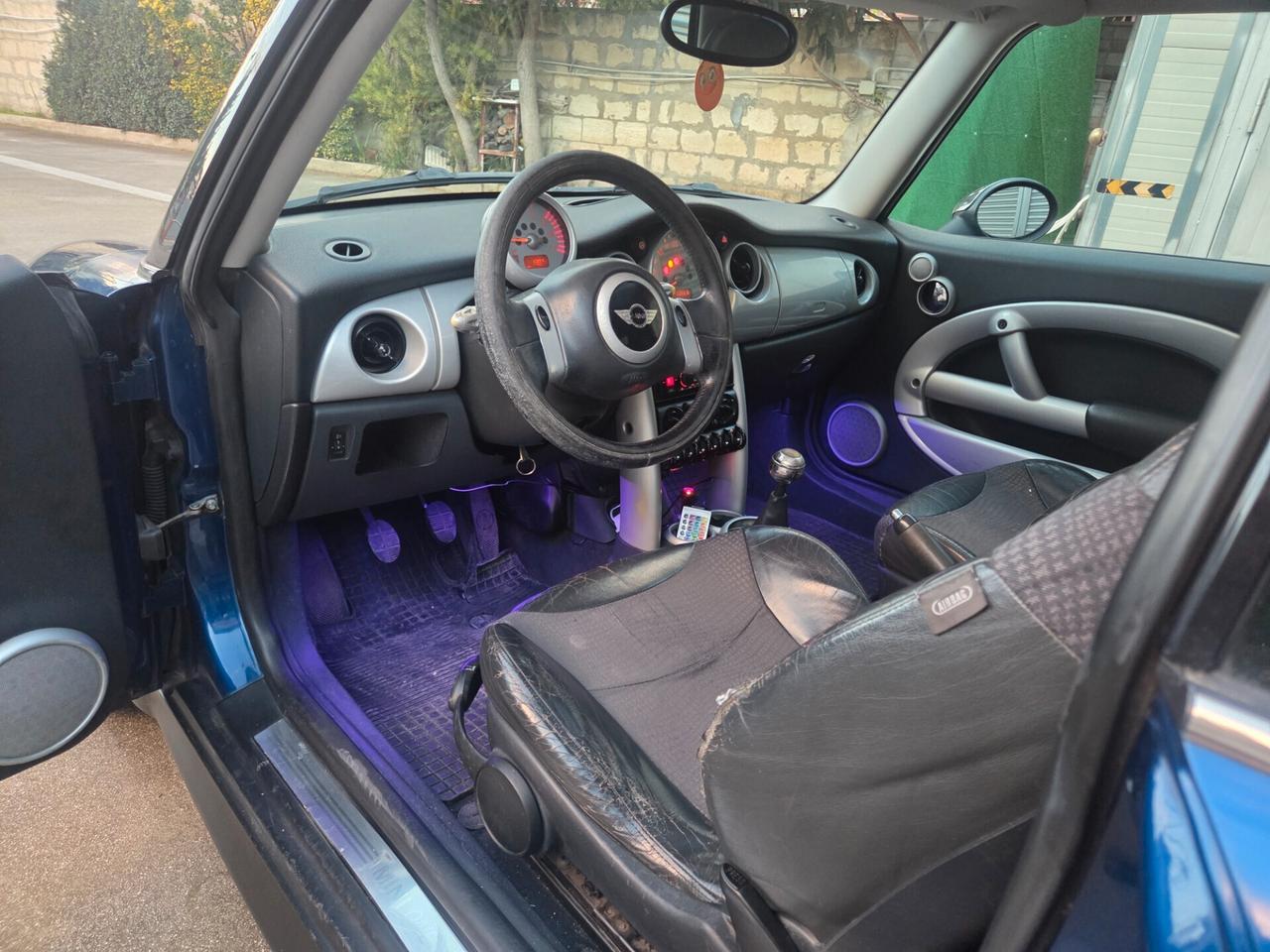 Mini 1.4 tdi One D de luxe