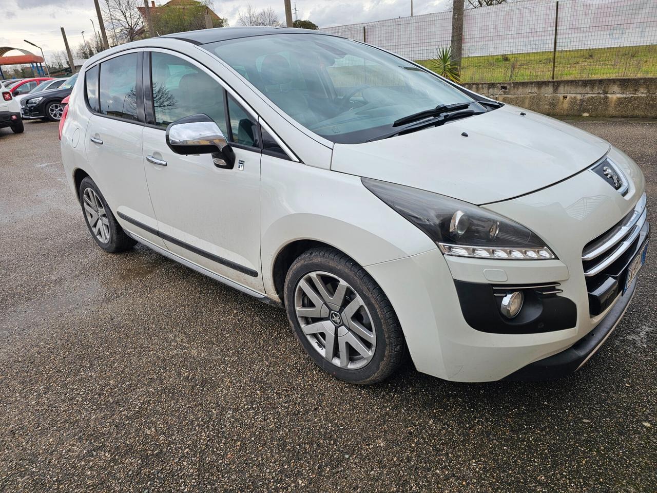 Peugeot 3008 HYbrid4 99g BATTERIA ROTTA