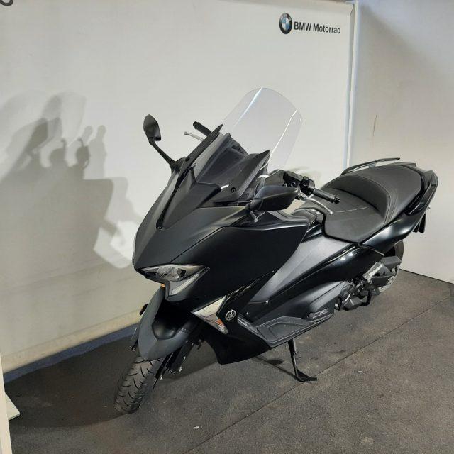 YAMAHA T Max 530 .