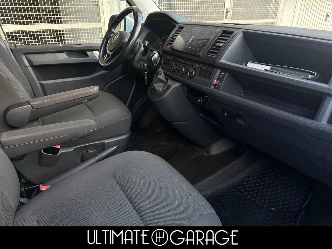 Volkswagen Multivan T6 Caravelle 2.0 TDI DSG Comfortline 9 posti Bicolor