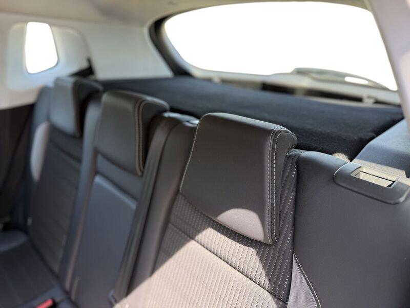 Peugeot 2008 2008 1.6 bluehdi Allure 100cv my16