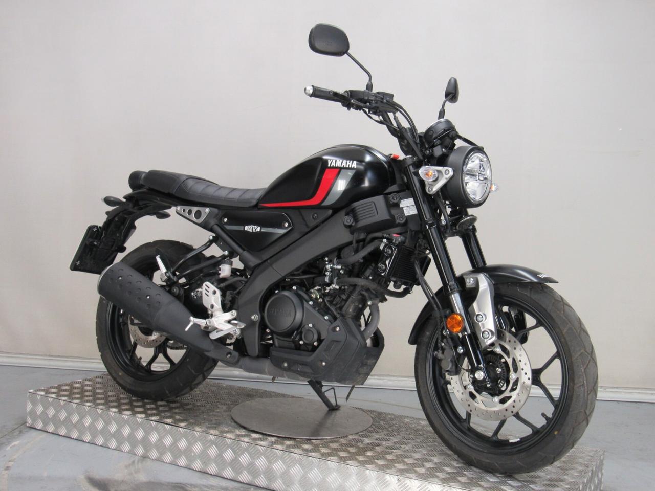 Yamaha XSR 125 ABS 11 KW PATENTE A1/B