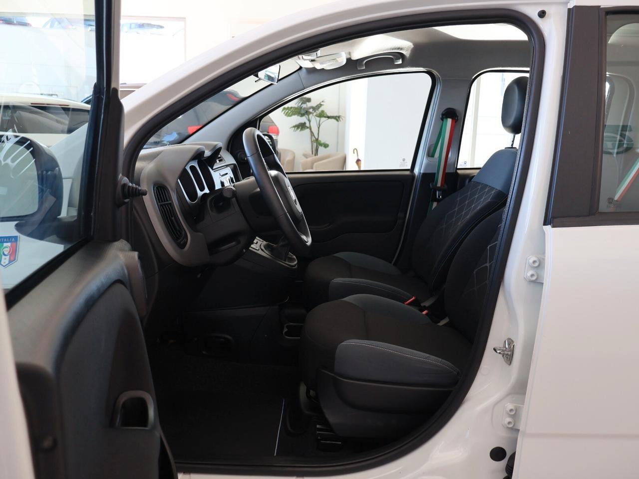 Fiat Panda 1.2 Fire 69cv Pandazzurri 2016