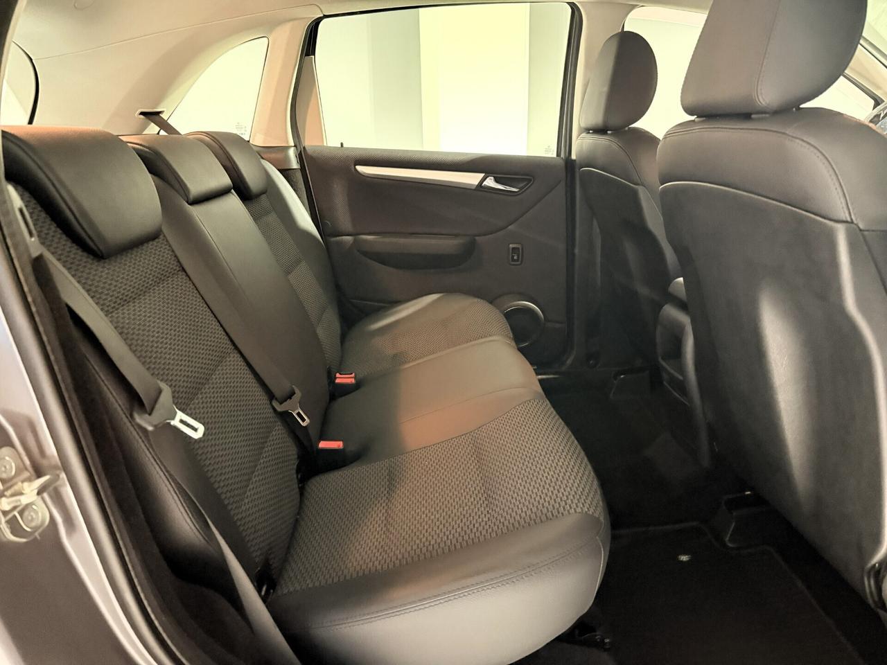 Mercedes-benz B 200 CDI EXECUTIVE RESTYLING PDC UN