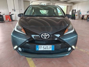 Toyota Aygo 1.0 VVT-i 69 CV 5 porte x-wave MMT