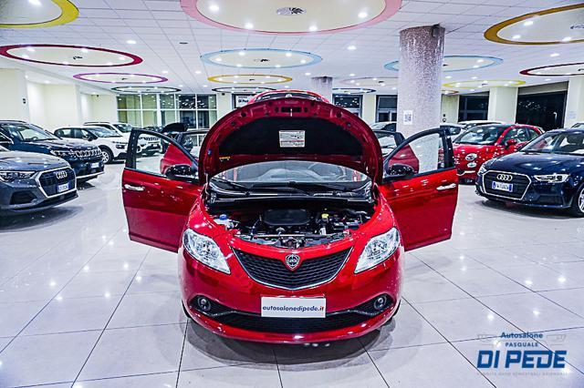 LANCIA Ypsilon 1.0 FireFly 5 porte S&S Hybrid Ecochic Gold